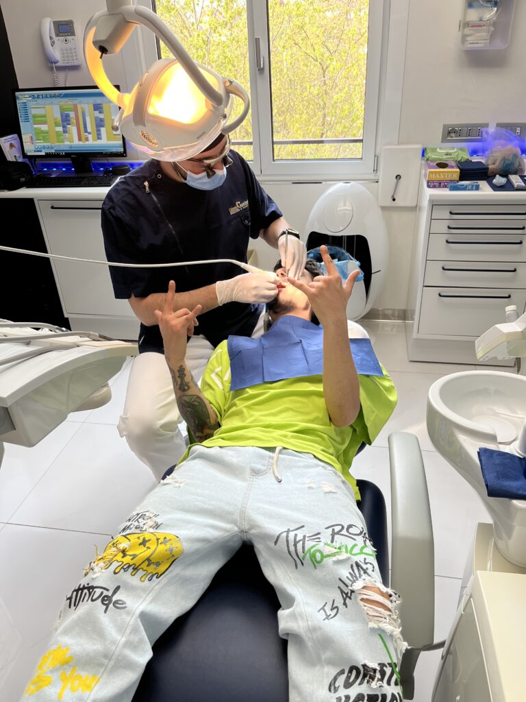 Pulizia denti
