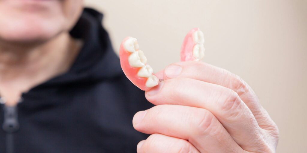 dentiere mobili di ultima generazione odontoiatra milano dentista migliore lombardia